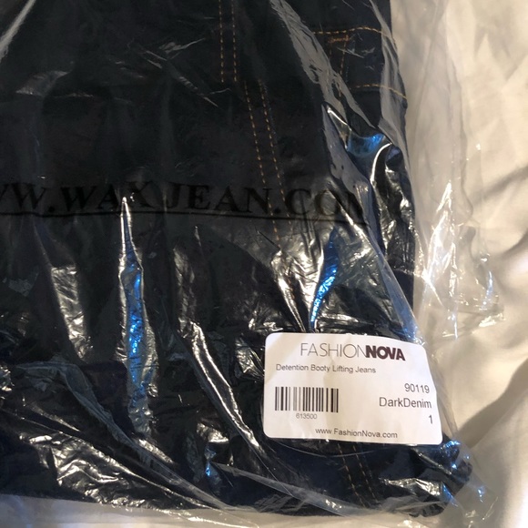 Fashion nova high waisted jeans - Picture 3 of 3